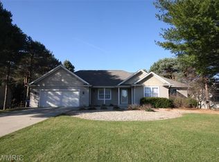 8338 Leelanau St, Kalamazoo, MI 49009