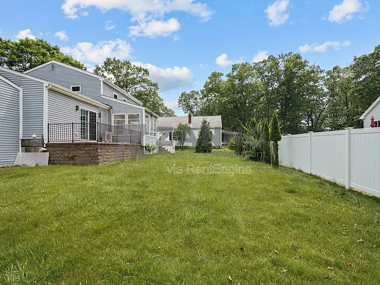 40 Olney Ave — Photo 34