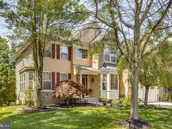 7 Gateswood Ct, Bordentown, NJ 08505