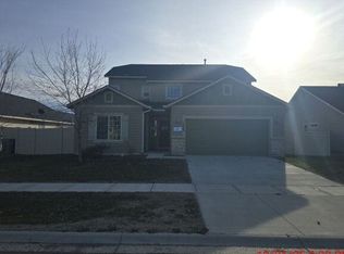 1089 E Grand Hvn, Nampa, ID 83686