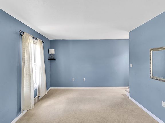 5th image of 610 Patterson Rd