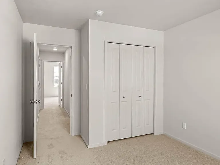 2629 Meadows Ln — Photo 22