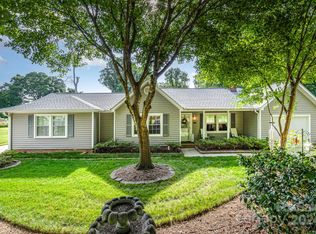 404 Southland Rd, Huntersville, NC 28078