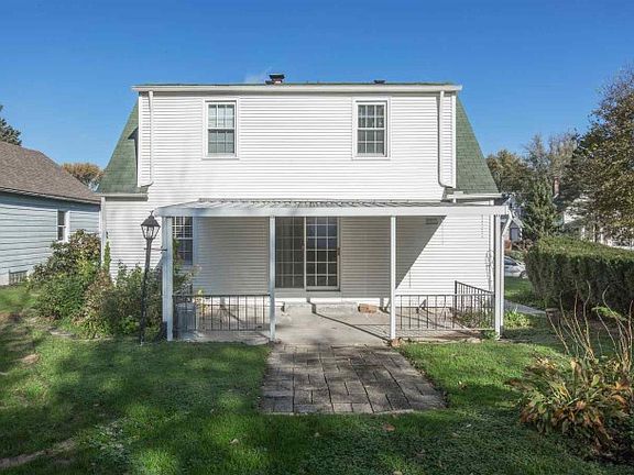 4th image of this home