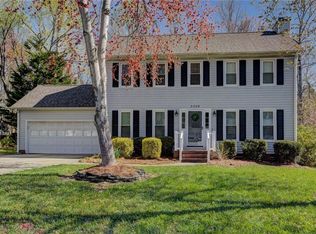 3026 Colony Dr, Jamestown, NC 27282