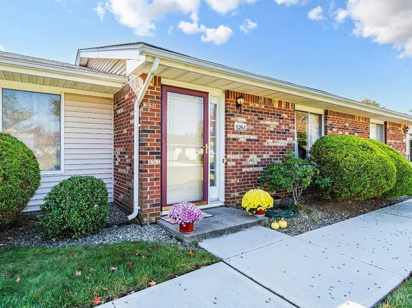 626 Deal Rd #A, Monroe Township, NJ 08831