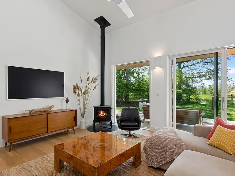 6710 Soundview Ave — Photo 13