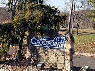 38 Lear Ct #0, East Brunswick, NJ 08816