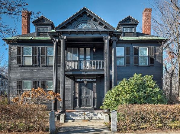 124 Washington St APT 4