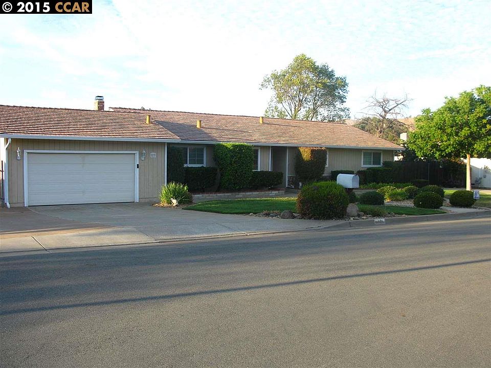 1st image of 17 Rhine Ct