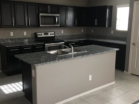 4th image of 196 E Bluejay Dr