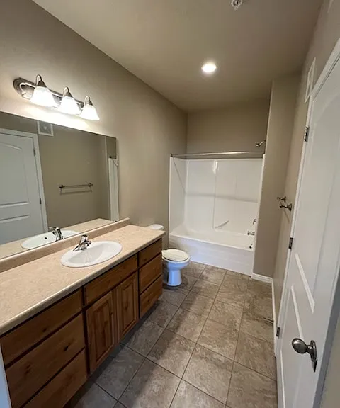 426 W 200th St N #104 — Photo 12