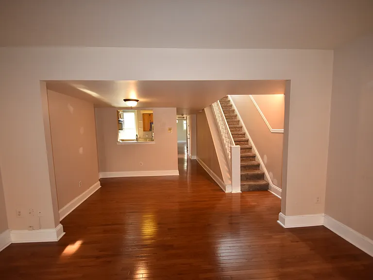 238 S 11th St #3 — Photo 3