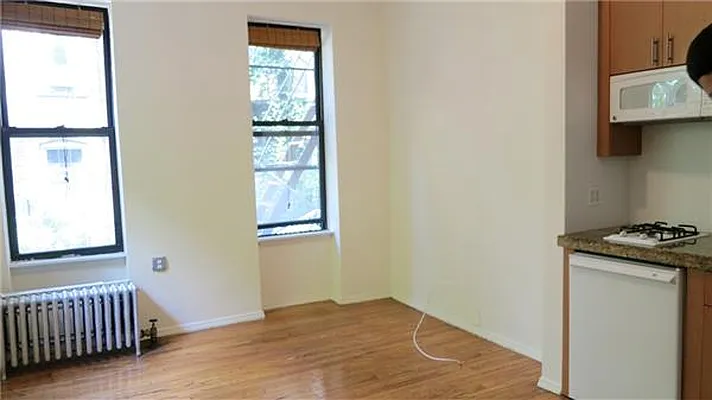 Rented by Lara Group | media 39