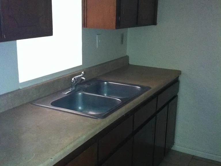 8829 Ankerson Dr — Photo 5
