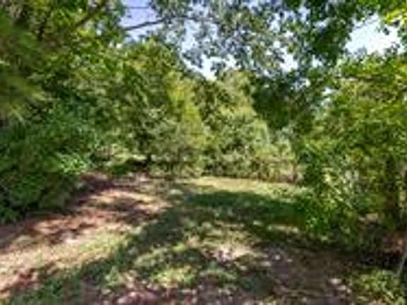 4th image of 15818 E State Highway 21