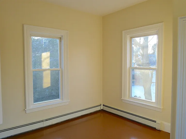 77 Hartford St #2 — Photo 6