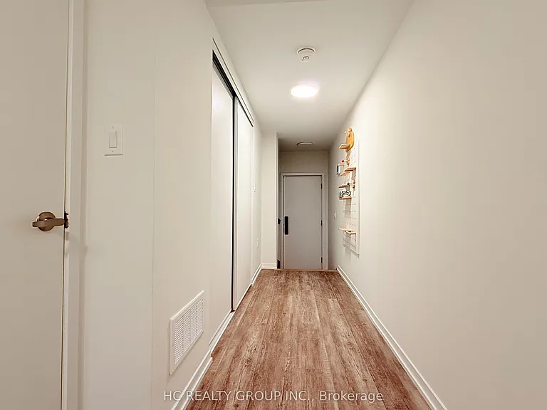 38 Matawin Ln — Photo 3