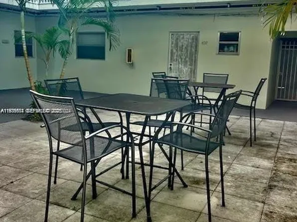 12890 NE 8th Ave APT 102, North Miami, FL 33161
