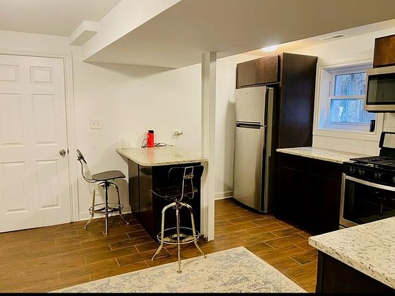 4th image of 4726 N Troy St #G