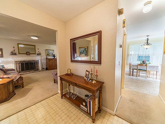 5th image of 22703 Anthony Hay Ct