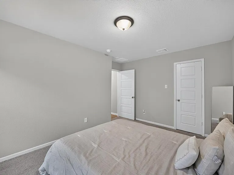 19519 Perissa Terrace Dr — Photo 22