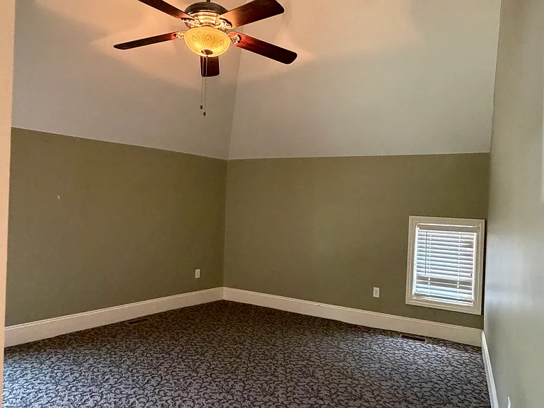 817 Pine Grove Ave #1 — Photo 16