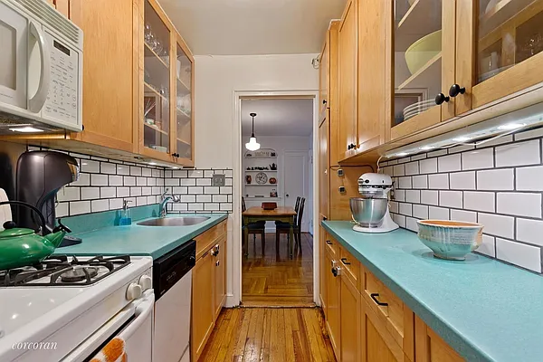 Sold by Corcoran | media 15