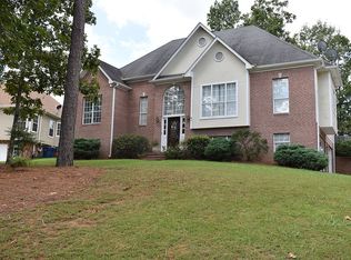 129 Grande Club Dr, Maylene, AL 35114