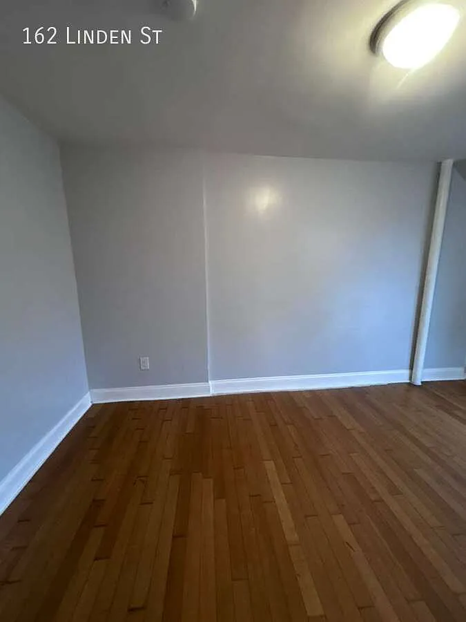 4 bed, $3,000 — Photo 4