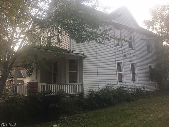 4th image of 7405 Lawn Ave