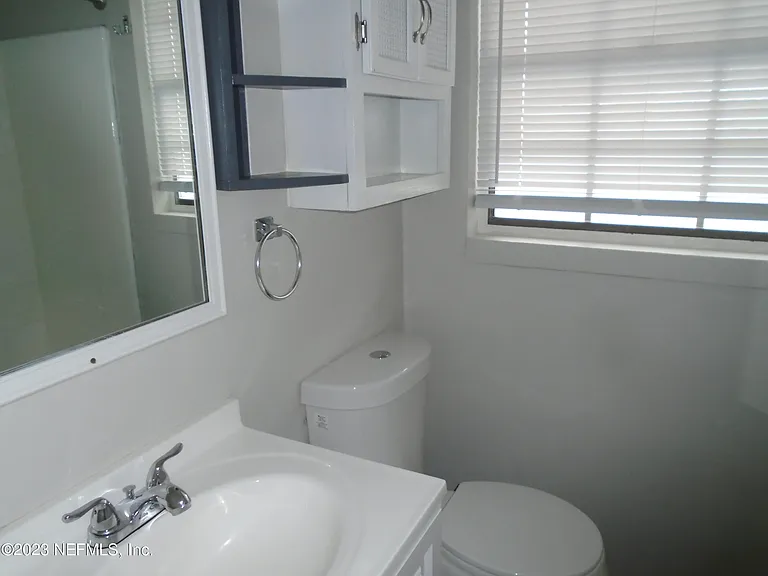 1404 Morgana Rd — Photo 5
