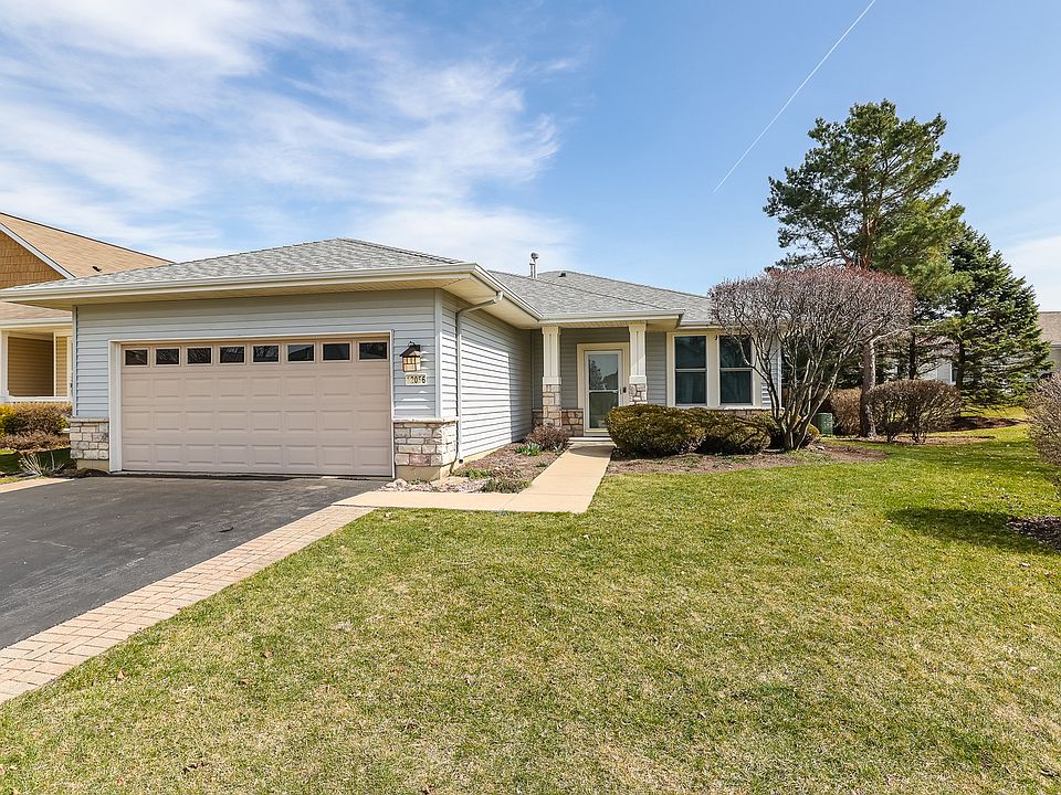 1st image of 12056 Sweetwater Ln