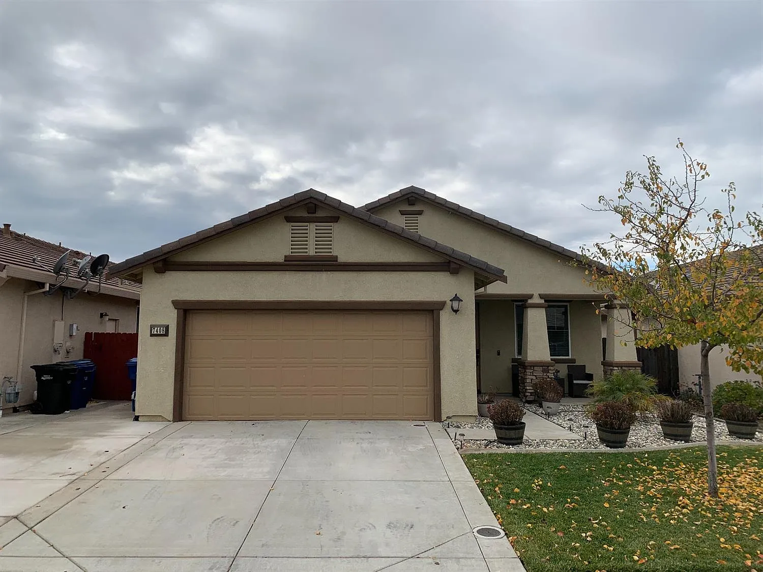 7408 Fruitdale Way photo 1