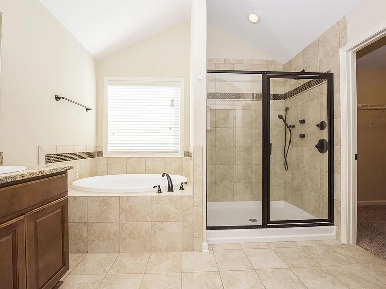 1177 Weatherford St — Photo 15