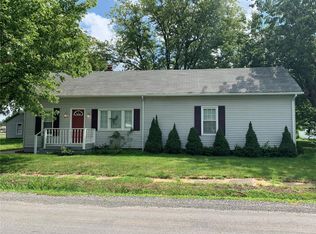 204 Schmidt, Wilsonville, IL 62093