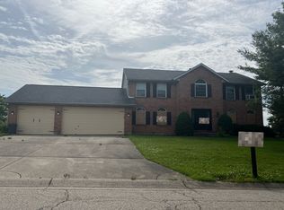 6682 Springmeadow Dr, Fairfield, OH 45011