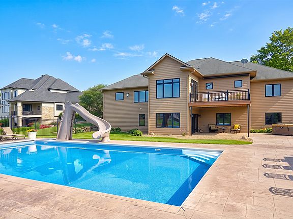 5th image of 9127 NW 72nd Cir
