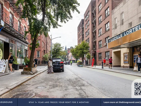 120 Christopher Street image 25 of 26