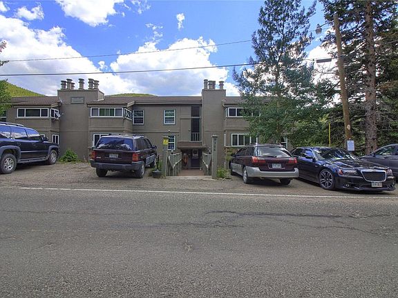 3rd image of 9366 Fall River Rd Unit 305