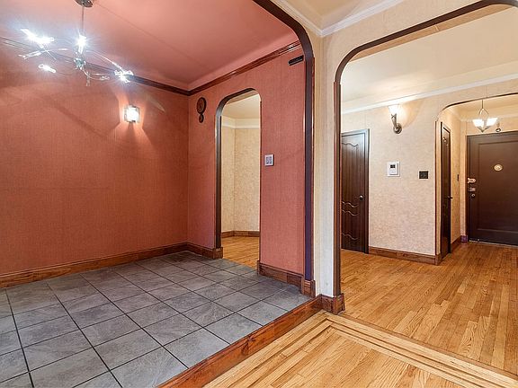 3rd image of 63-109 Saunders St APT C6