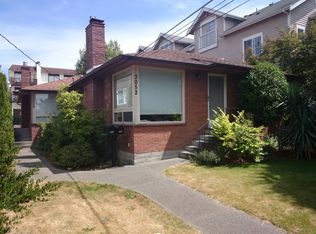 3050 60th Ave SW, Seattle, WA 98116