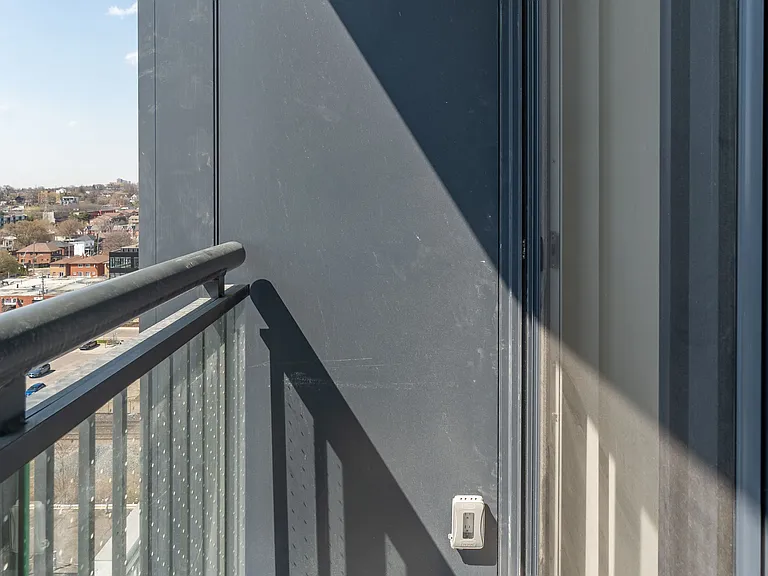 1185 Dupont St #908 — Photo 21