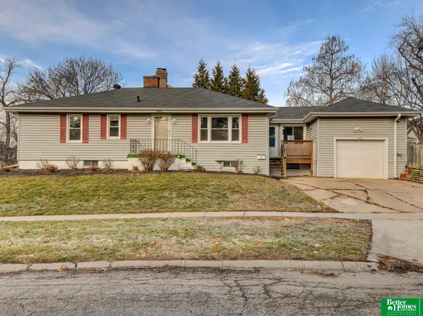 802 N 51st St, Omaha, NE 68132