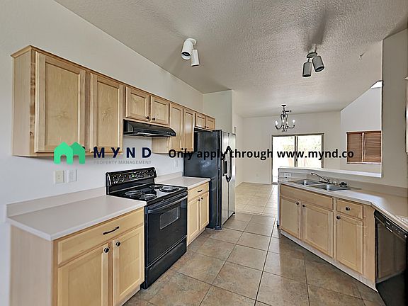 2nd image of 58 W Camino Rancho Lucido