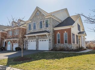 23385 Longollen Woods Ter, Ashburn, VA 20148