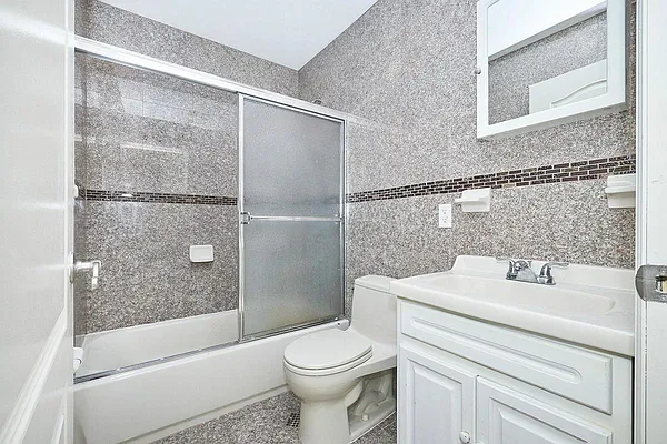 Rented by Compass | media 3
