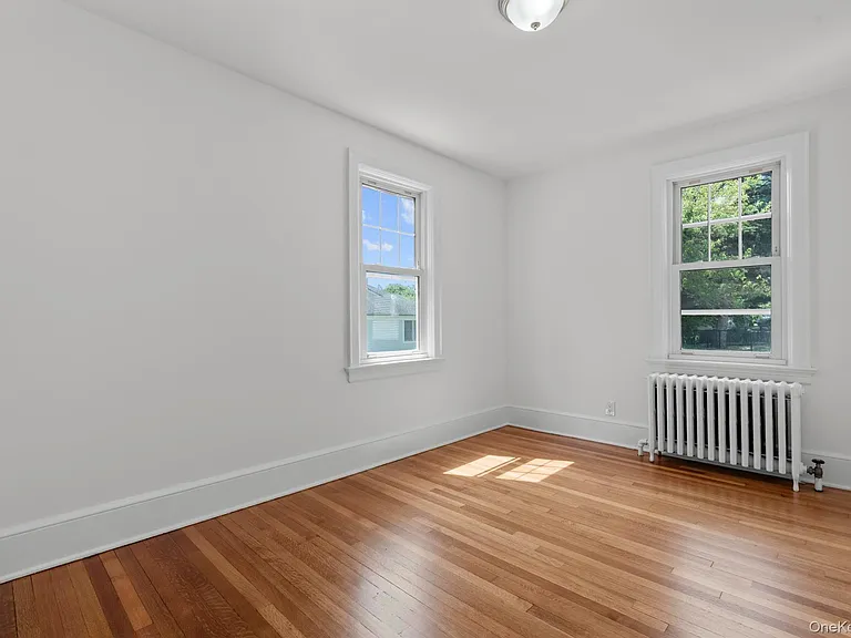 51-53 Park Ave #51 — Photo 12