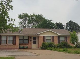 4005 W Walnut St, Garland, TX 75042