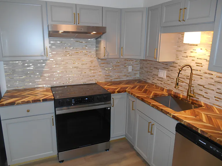 Golf Colony Ln — Photo 2